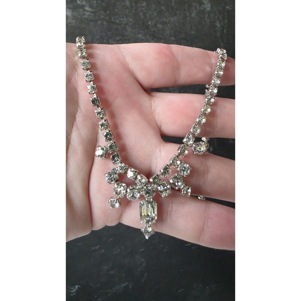 Weiss Prong Set Clear Rhinestone Necklace Vintage Costume Jewelry READ